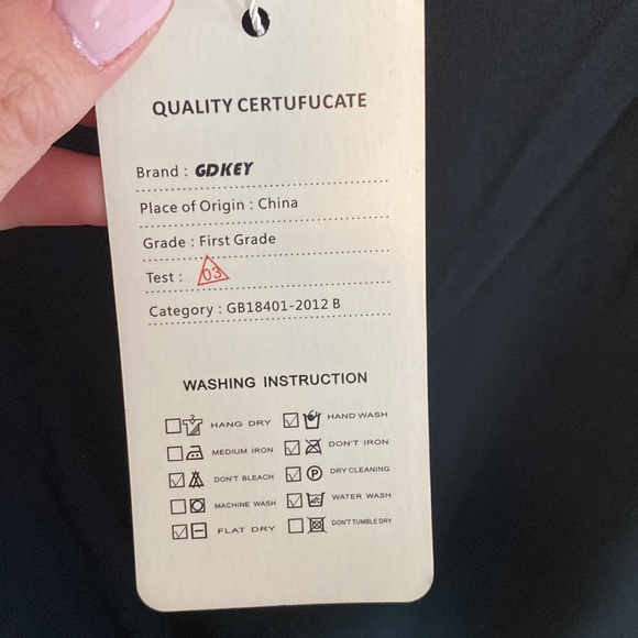 Swim cover - Picture 2 of 4